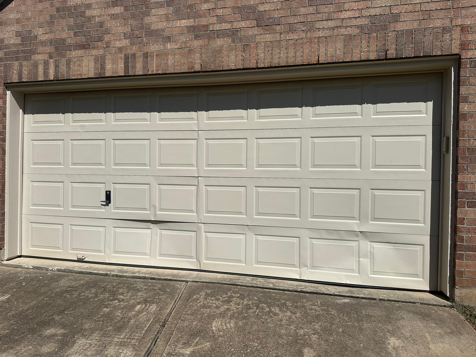 Garage Door Panel Replacement in Greater Houston, TX